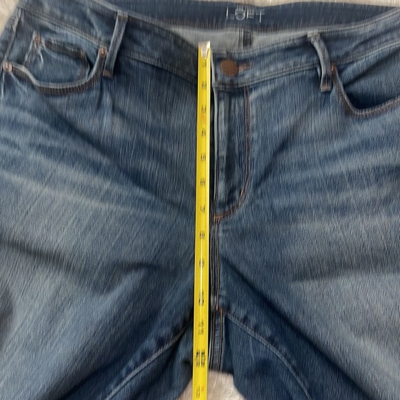 Ann Taylor Loft Jeans - Picture 7 of 10